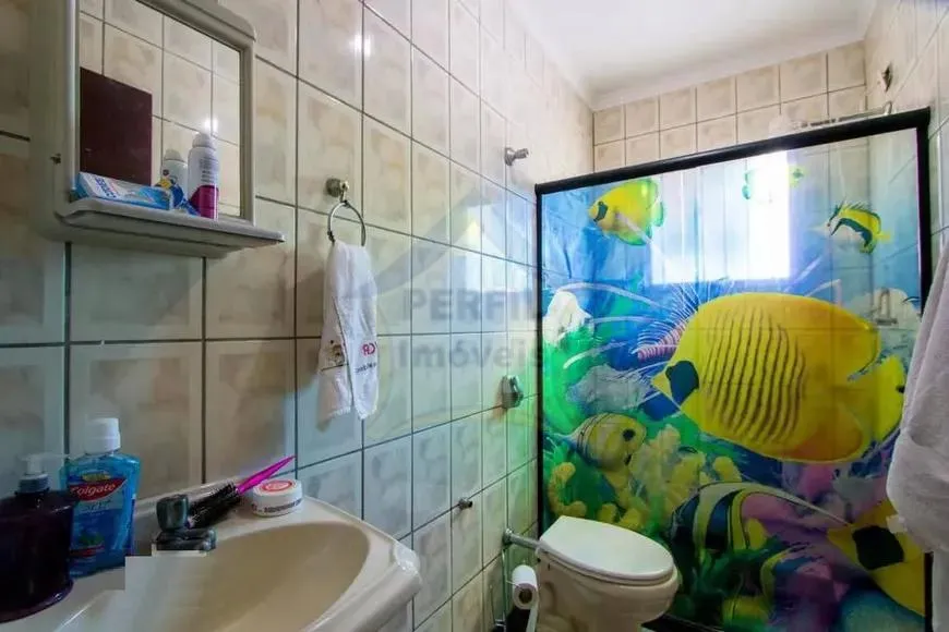 LINDA CASA ! ÓTIMA LOCALIZAÇÃO ! À VENDA Venda no Parque Novo Oratório, SANTO ANDRÉ.