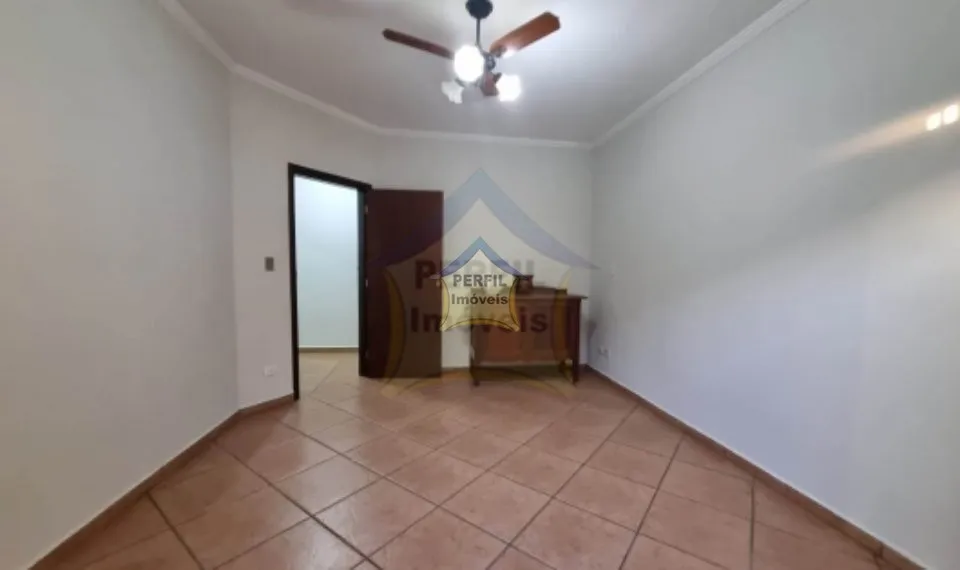 Lindissíma Casa para Venda no bairro Centro Alto. OPORTUNIDADE!