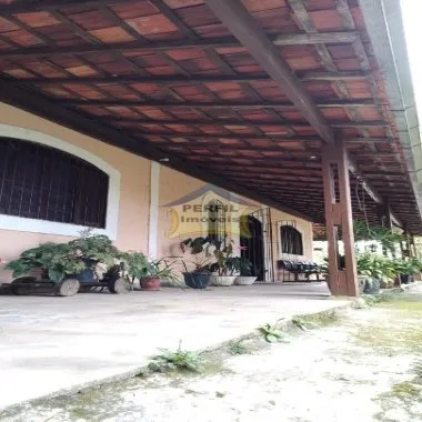 Chácara à Venda no bairro Palmeiras, Suzano- 5 dorm, 1 suíte, 236,32 m, 8.100 m