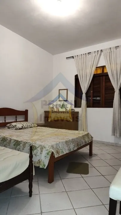 Chácara à Venda no bairro Palmeiras, Suzano- 5 dorm, 1 suíte, 236,32 m, 8.100 m