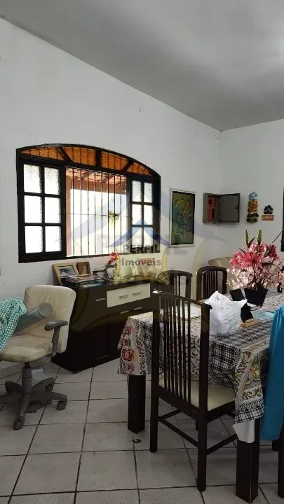 Chácara à Venda no bairro Palmeiras, Suzano- 5 dorm, 1 suíte, 236,32 m, 8.100 m
