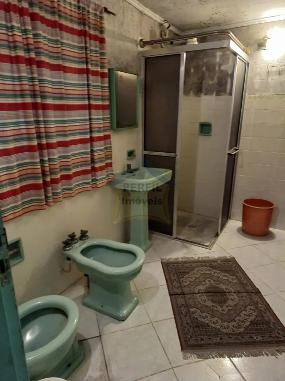 Casa à Venda no bairro Vila Assunção, Santo André- 180 mts