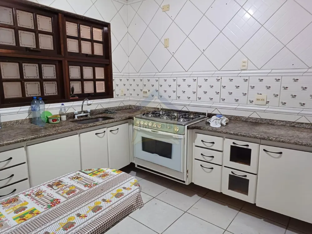 Casa à Venda no bairro Vila Assunção, Santo André- 180 mts