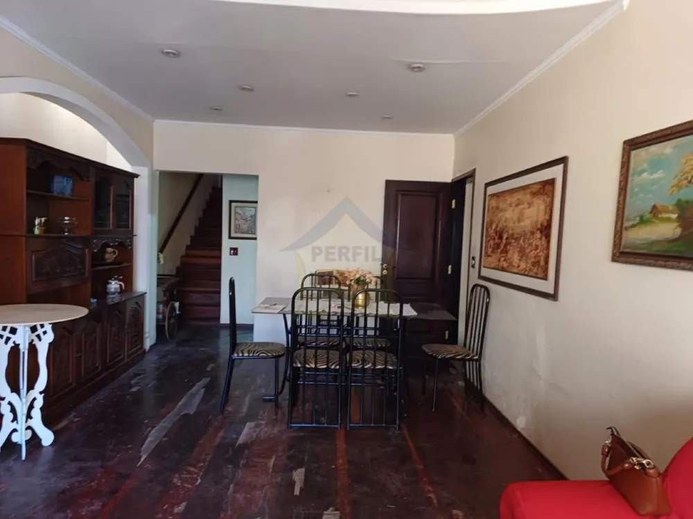 Casa à Venda no bairro Vila Assunção, Santo André- 180 mts