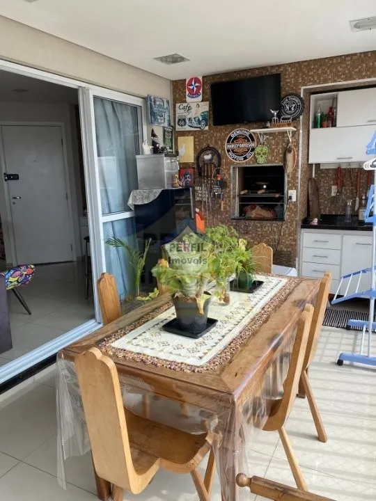 Apartamento à Venda no bairro Santa Paula, São Caetano do Sul-3 dorm, 3 suíte, 3 vagas, 102 m