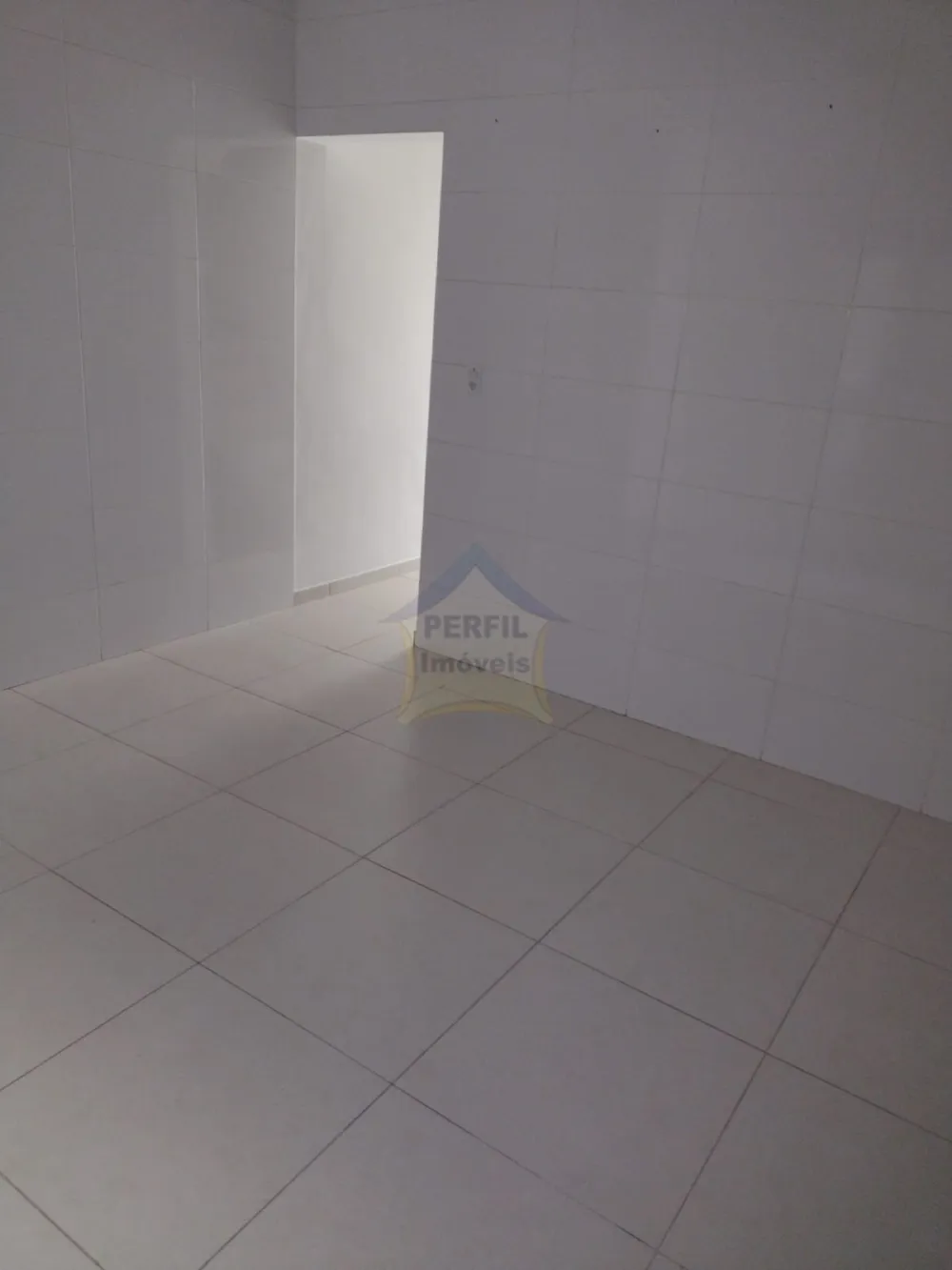 Sobrado à Venda no bairro Condomínio Maracanã, Santo André 2 dorm, 1 suíte, 5 vagas, 179 m