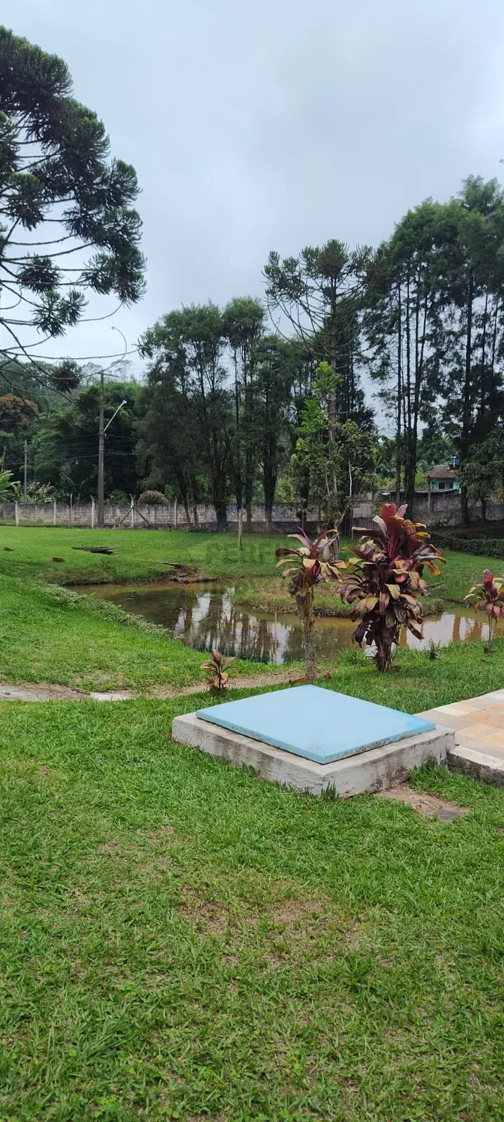 LINDA CHÁCARA À VENDA EM RIBEIRÃO PIRES  ÓTIMO PREÇO!