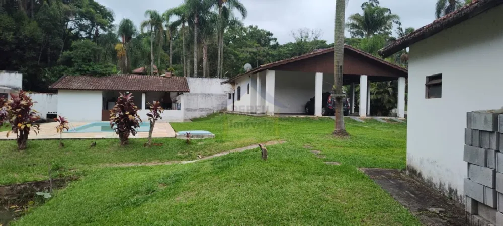 LINDA CHÁCARA À VENDA EM RIBEIRÃO PIRES  ÓTIMO PREÇO!
