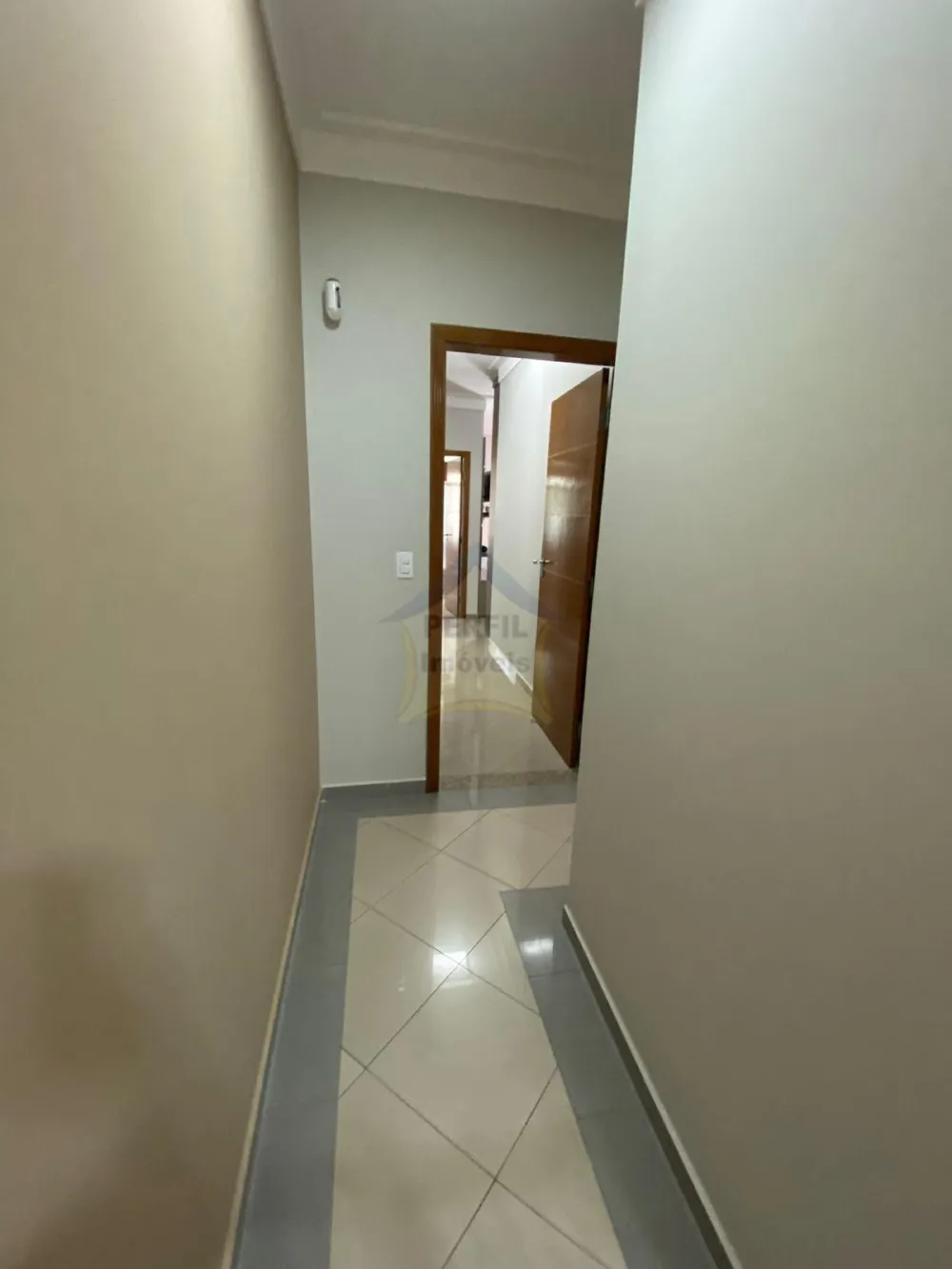 SOBRADO ALTO PADRÃO À VENDA EM SBC! MOBILIADO! LOC. PRIVILEGIADA !!