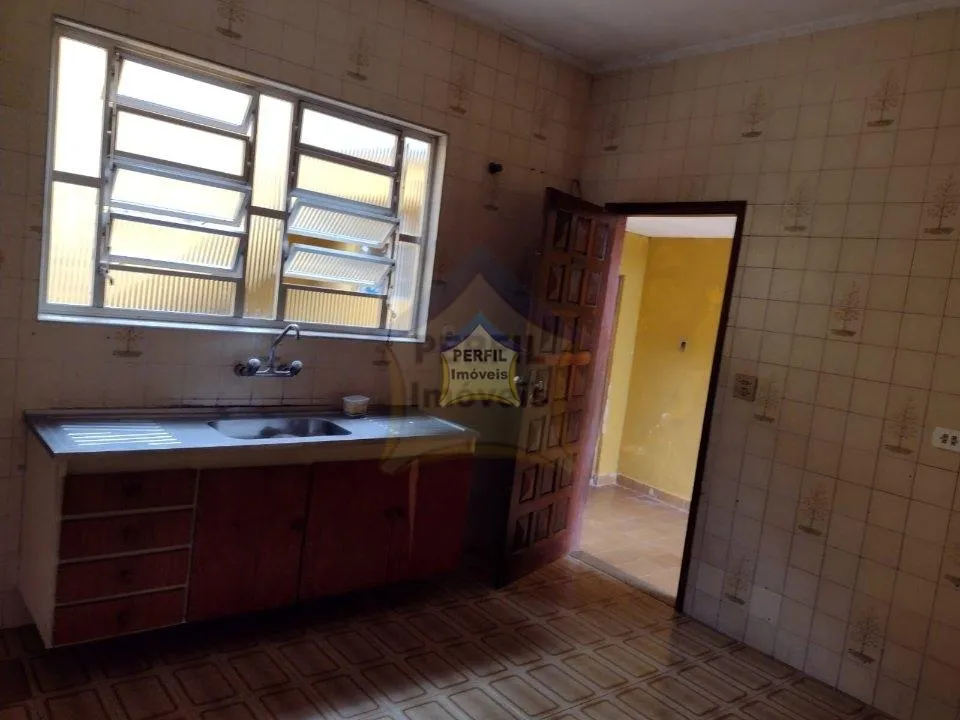 Linda Casa Térrea para Venda no Bairro Roncon , Ribeirão Pires/ 2 dorms, 2 vagas, 150 mt.