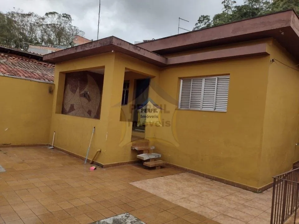 Linda Casa Térrea para Venda no Bairro Roncon , Ribeirão Pires/ 2 dorms, 2 vagas, 150 mt.
