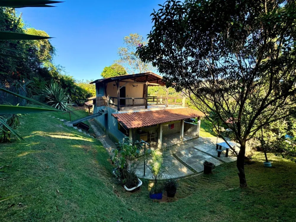 OPORTUNIDADE ! Linda Chácara à venda  em valinhos! R$750.000,00