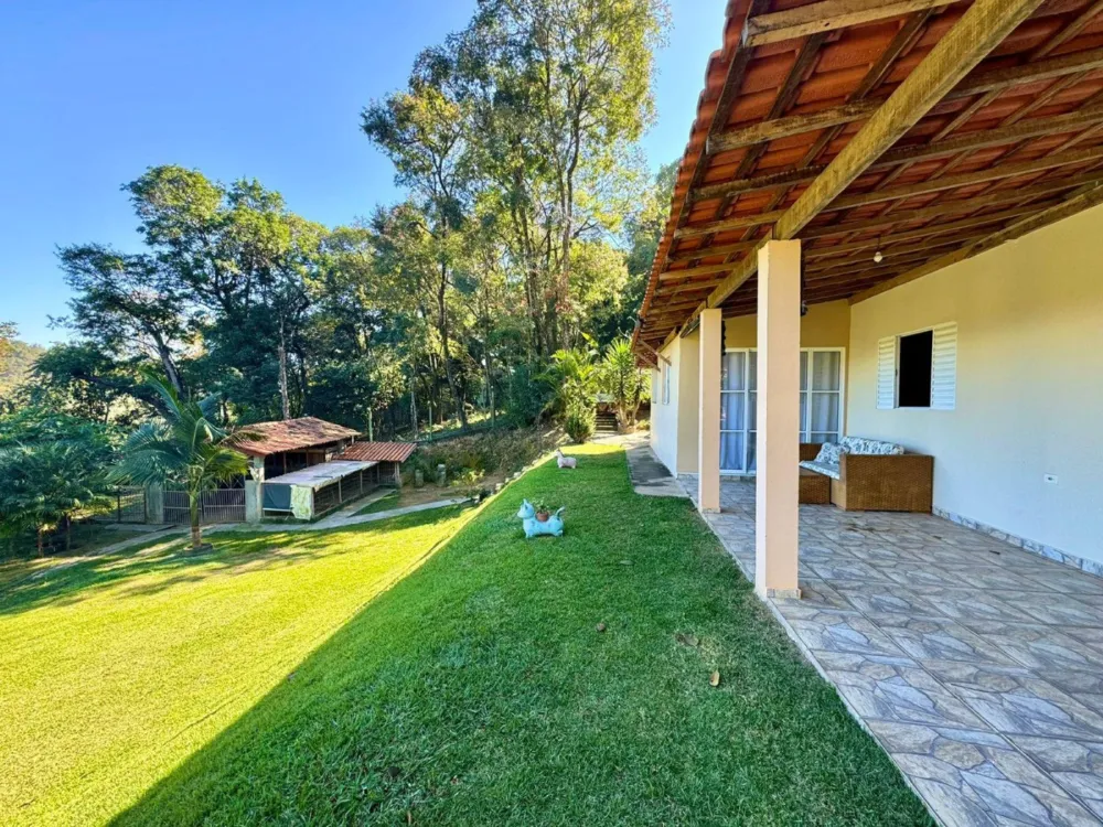 OPORTUNIDADE ! Linda Chácara à venda  em valinhos! R$750.000,00