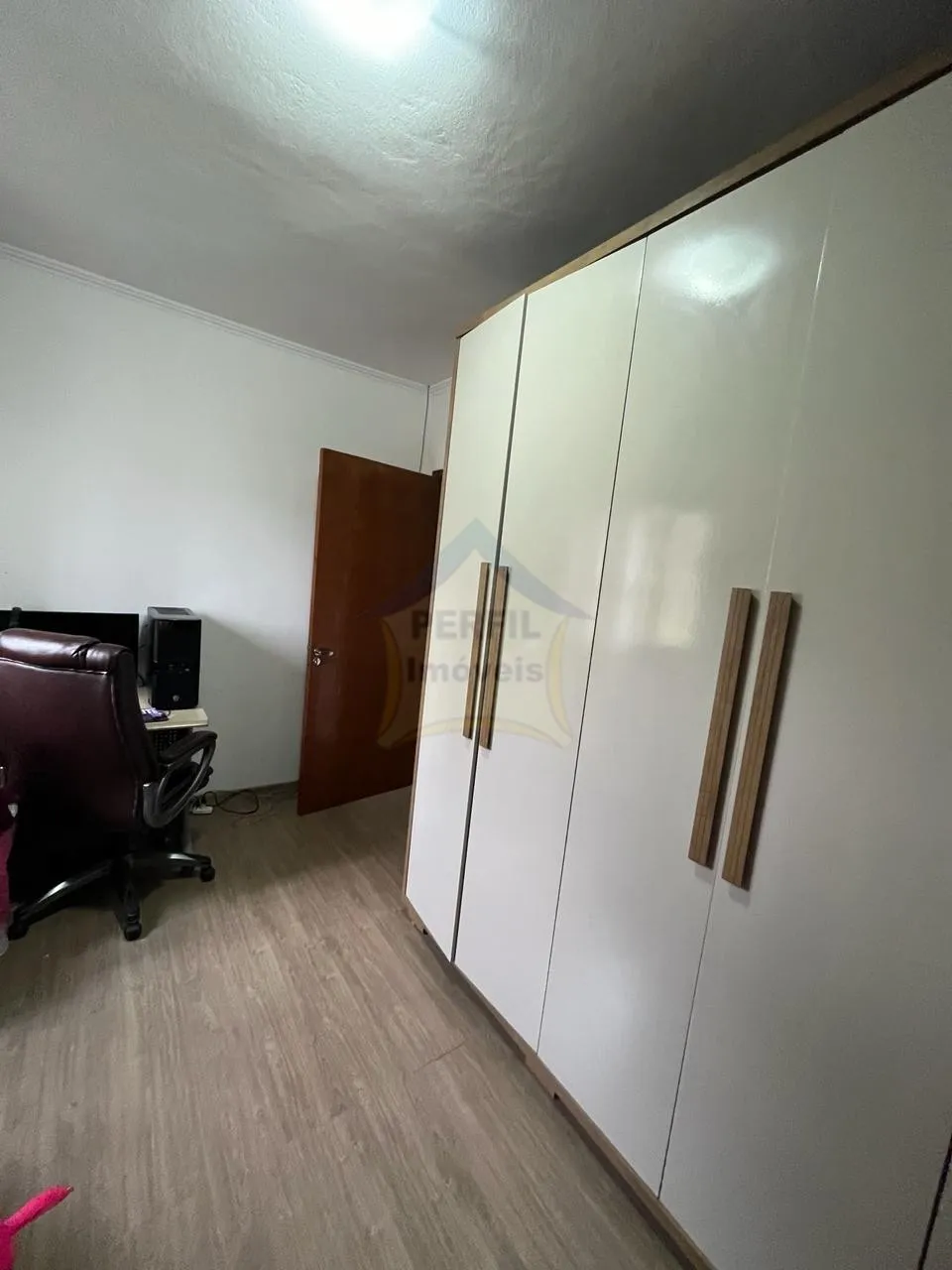 Linda Casa Térrea  de esquina à venda -Sta.  Luzia Ribeirão Pires