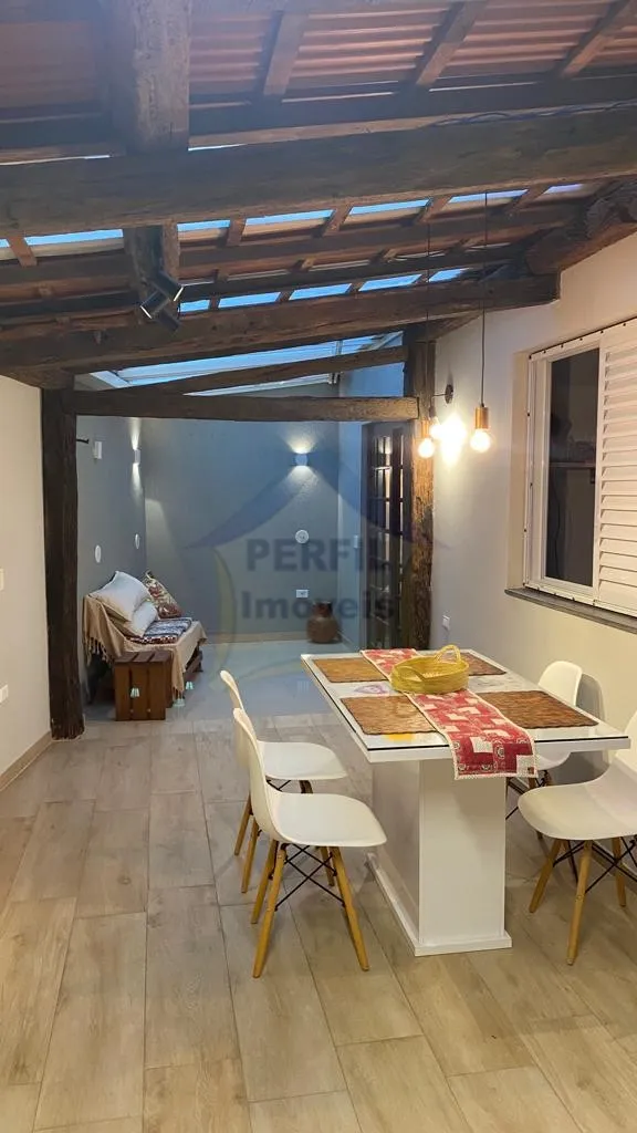 APARTAMENTO à venda em SCS / Baeta Neves