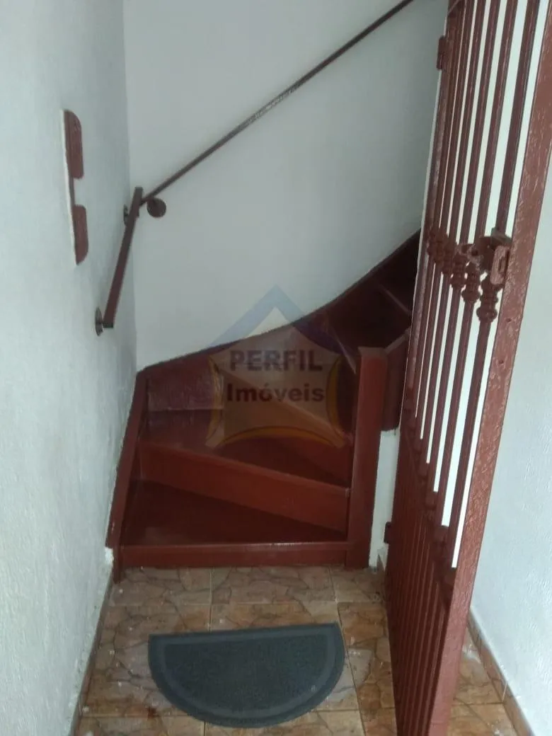 - Sobrado à venda em Santo André Vila Alzira !  Ótima Localização! Reformado!