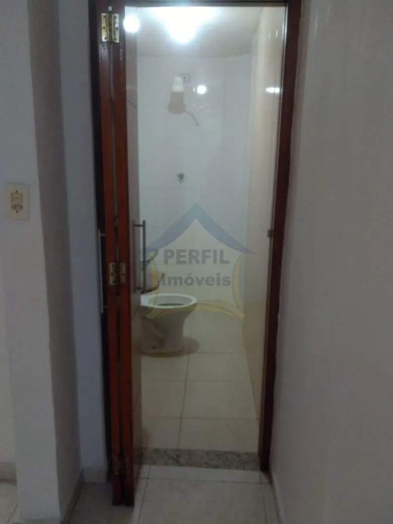 - Sobrado à venda em Santo André Vila Alzira !  Ótima Localização! Reformado!