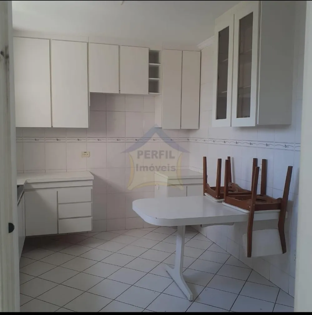 Oportunidade Apartamento à venda na Avenida Portugal/ Sto. André