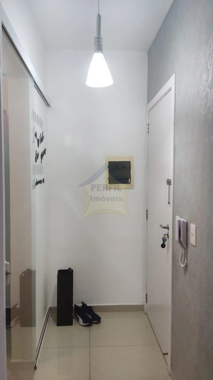 Apartamento à venda em Taubaté /3 dorms, 2 banheiros .
