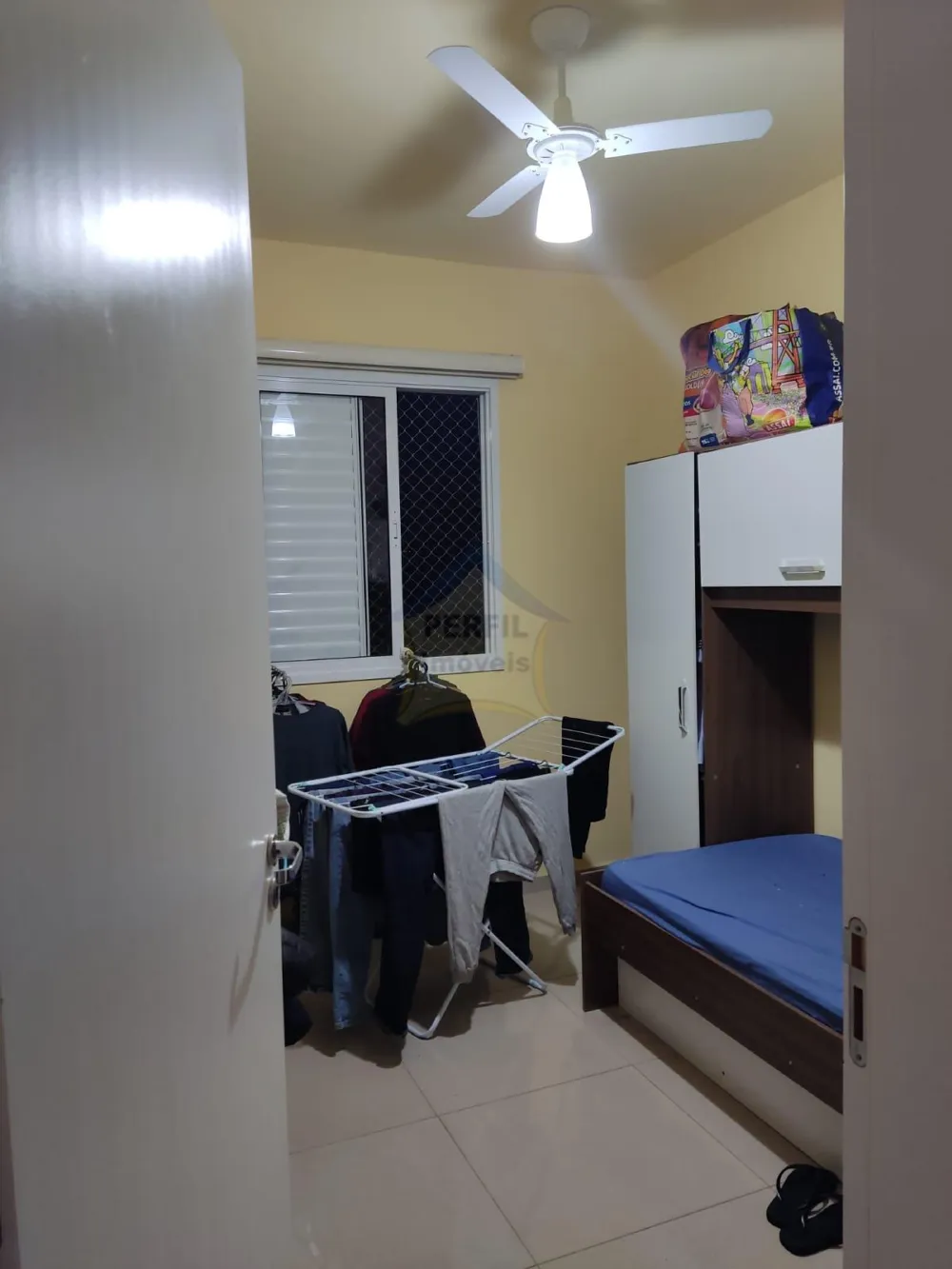 Apartamento à venda em Taubaté /3 dorms, 2 banheiros .