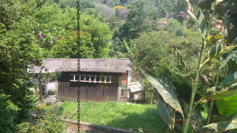 Chácara à venda em Palmeiras/ Suzano. 428M 