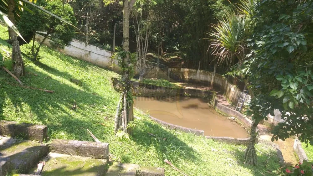 Chácara à venda em Palmeiras/ Suzano. 428M 
