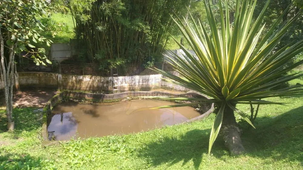 Chácara à venda em Palmeiras/ Suzano. 428M 