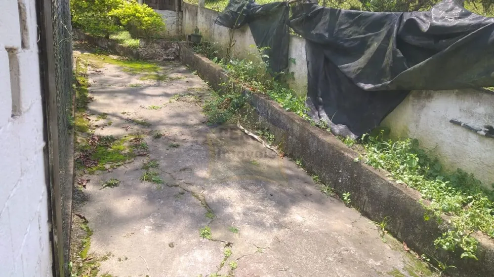 Chácara à venda em Palmeiras/ Suzano. 428M 