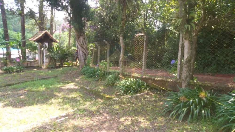Chácara à venda em Palmeiras/ Suzano. 428M 