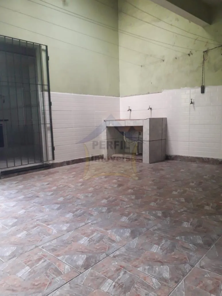 Lindo sobrado com 4 dormitorios sendo 2 suítes a venda em Mauá !
