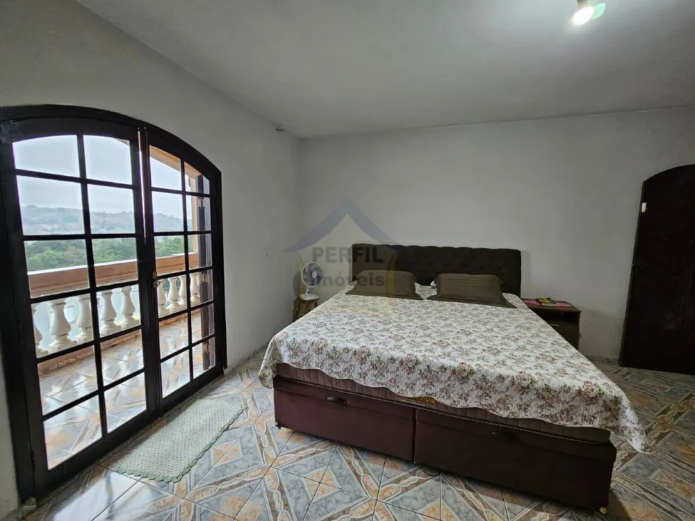 Sobrado 3 quartos para Venda no bairro Jardim Olinda em Mauá