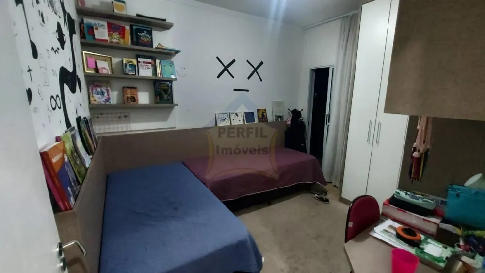 Casa 4 quartos para Venda no bairro Barro Branco em Ribeirão Pires