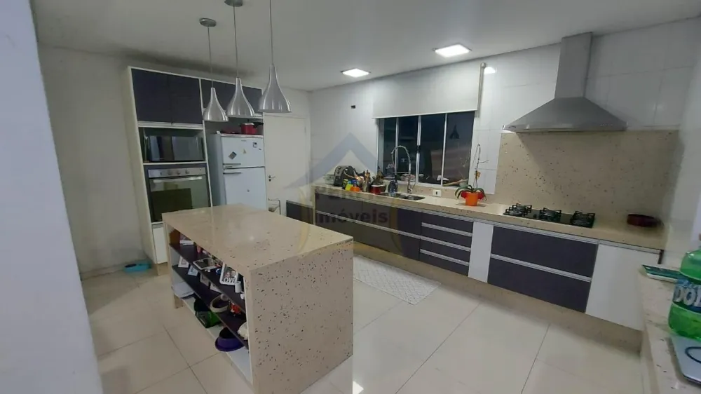 Casa 4 quartos para Venda no bairro Barro Branco em Ribeirão Pires