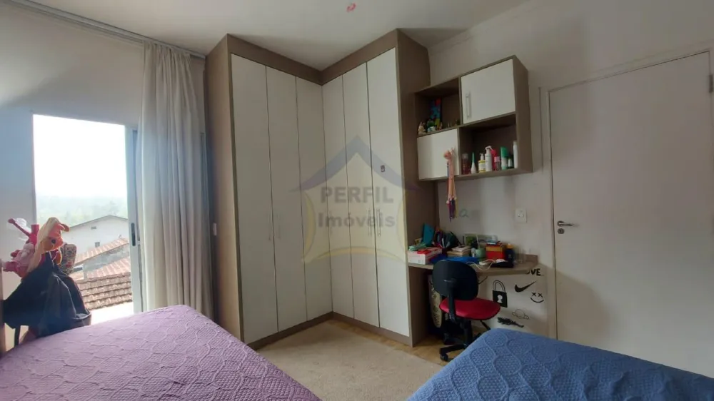 Casa 4 quartos para Venda no bairro Barro Branco em Ribeirão Pires