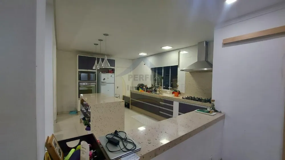 Casa 4 quartos para Venda no bairro Barro Branco em Ribeirão Pires
