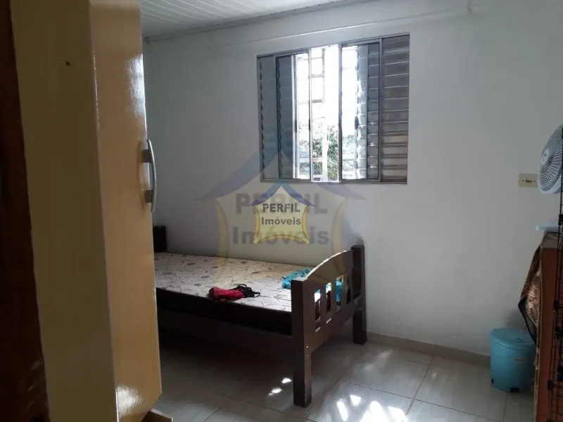 LINDA Casa Térrea à Venda no bairro Santa Luzia, 2 dorm, 2 vagas, 375 área total e 115m de área cons