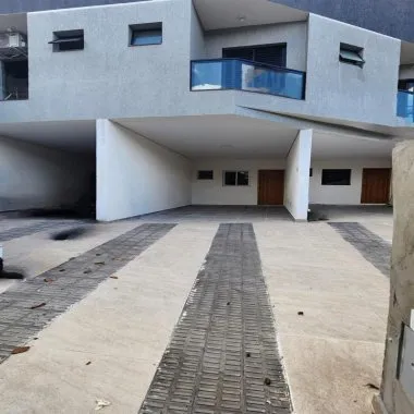 Sobrado 3 quartos para Venda no bairro Vila Curuçá em Santo André