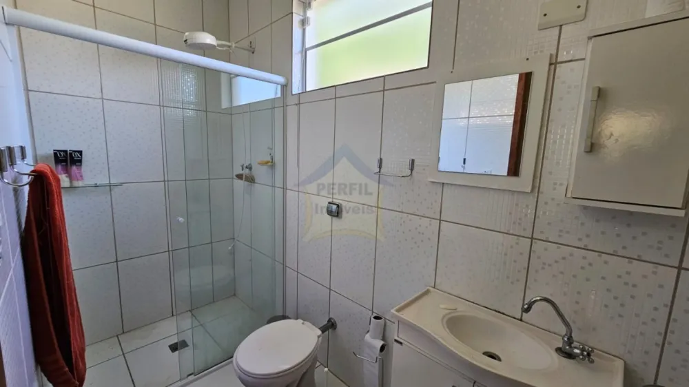 Sítio / Chácara 3 quartos para Venda no bairro Loteamento Chácaras Ingrid em Taubaté