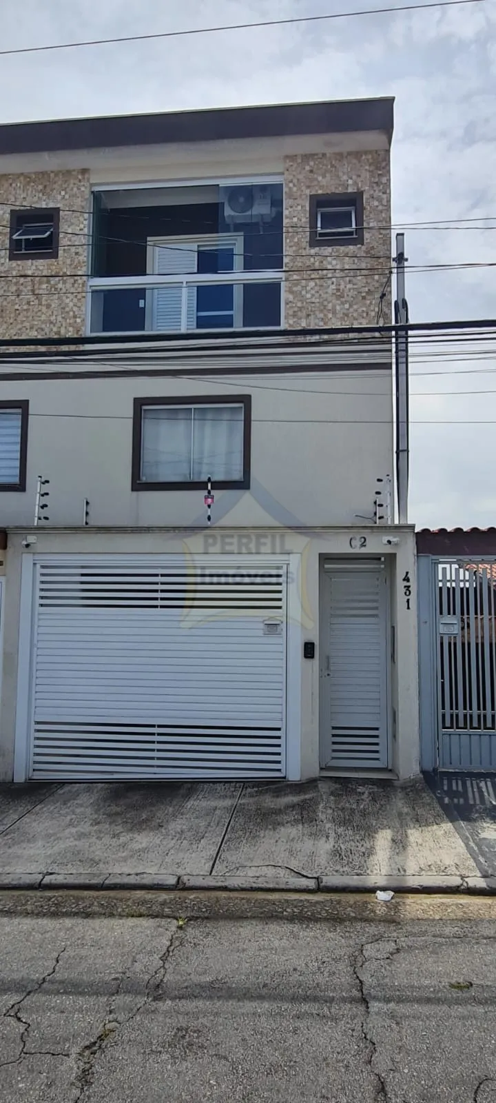 Casa 2 suítes para Venda no bairro Parque Novo Oratório em Santo André