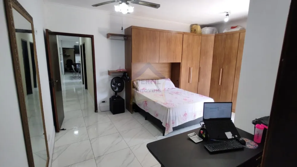 Excelente casa -2 quartos para Venda no bairro Jardim Utinga em Santo André