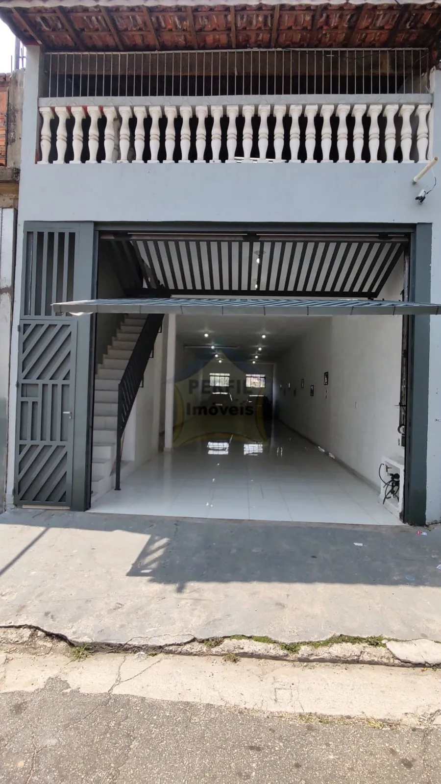  Excelente casa -2 quartos para Venda no bairro Jardim Utinga em Santo André