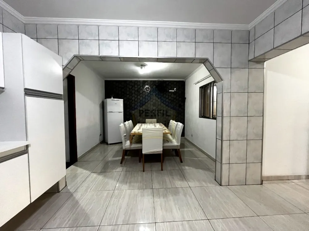 Sobrado 4 quartos para Venda no bairro Vila Curuçá em Santo André