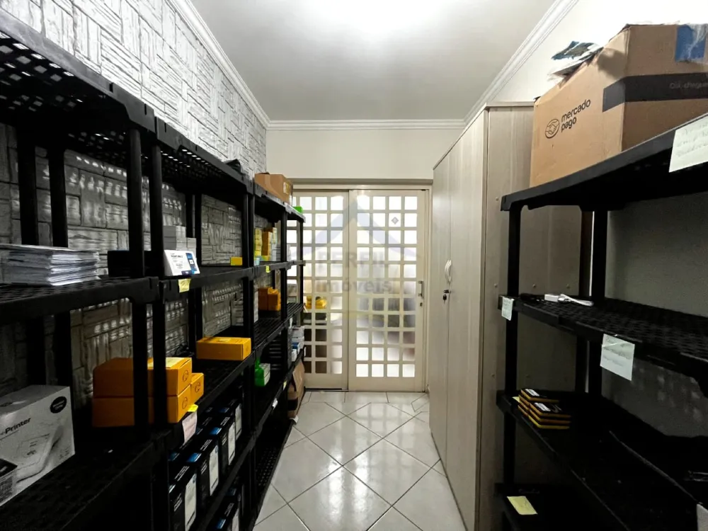 Sobrado 4 quartos para Venda no bairro Vila Curuçá em Santo André
