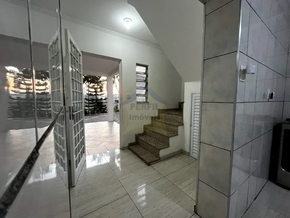 Sobrado 4 quartos para Venda no bairro Vila Curuçá em Santo André