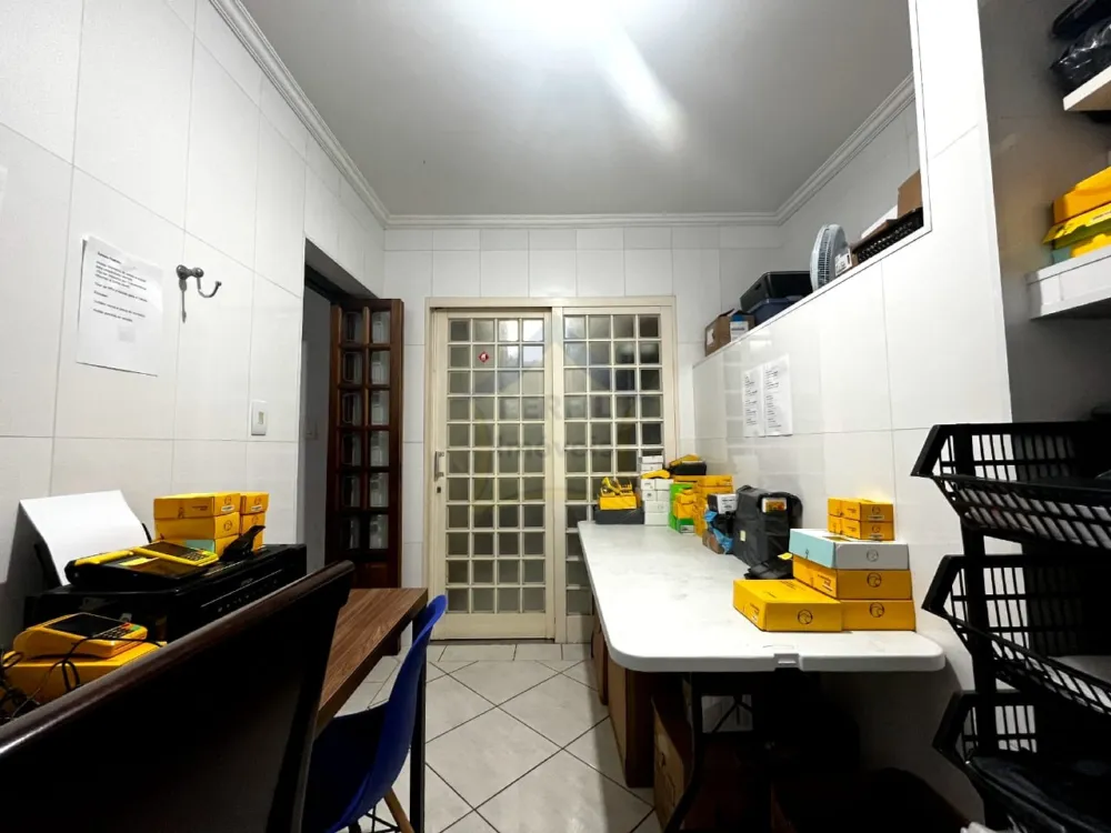 Sobrado 4 quartos para Venda no bairro Vila Curuçá em Santo André