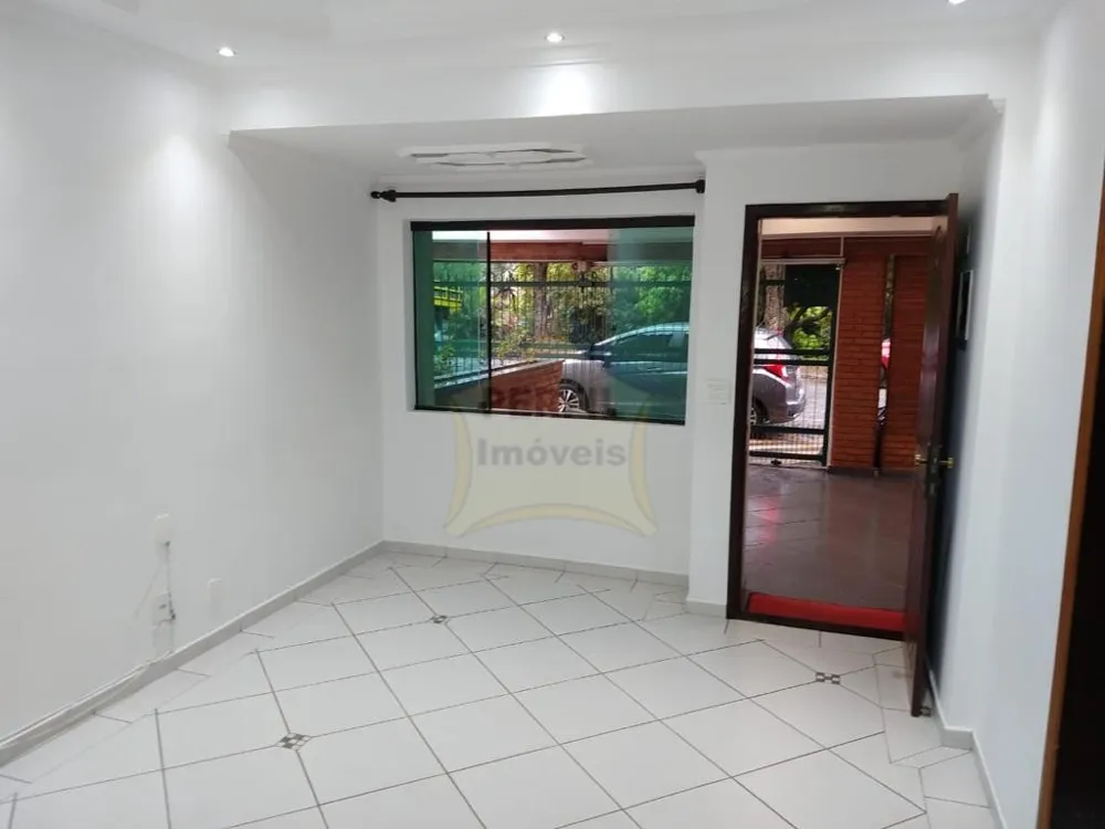 Sobrado 4 quartos para Venda no bairro Vila Curuçá em Santo André