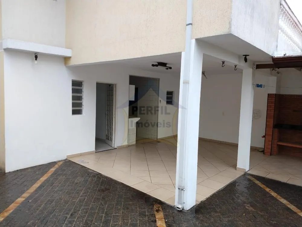 Sobrado 4 quartos para Venda no bairro Vila Curuçá em Santo André