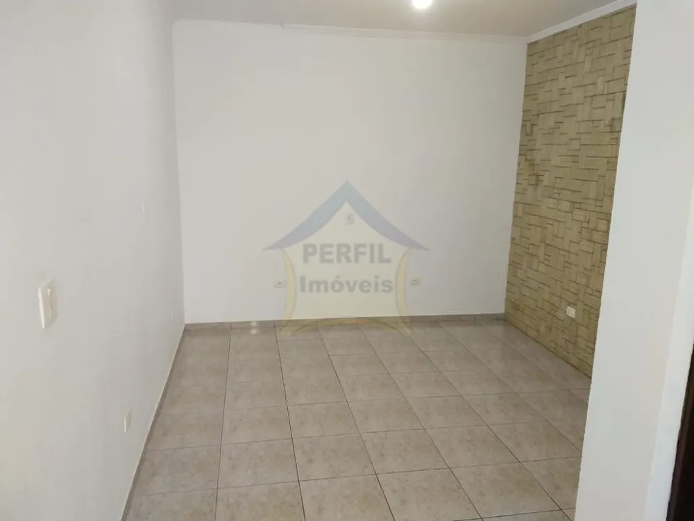 Sobrado 4 quartos para Venda no bairro Vila Curuçá em Santo André