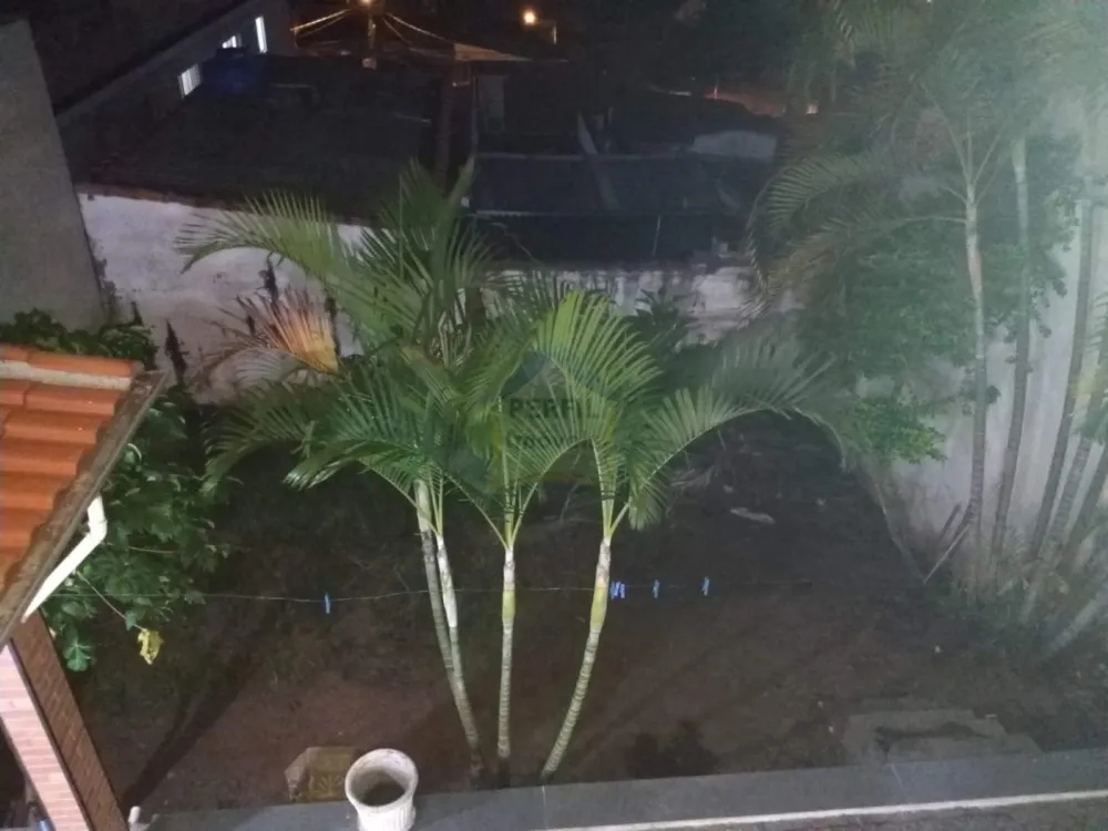 Sobrado 4 quartos para Venda no bairro Vila Curuçá em Santo André
