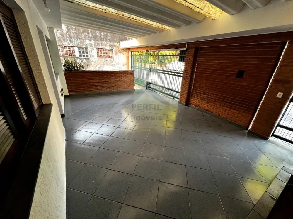 Sobrado 4 quartos para Venda no bairro Vila Curuçá em Santo André